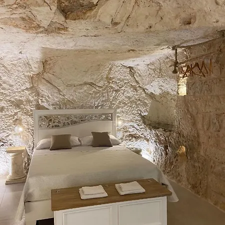 בית נופש Gb Grotta Bianca *
